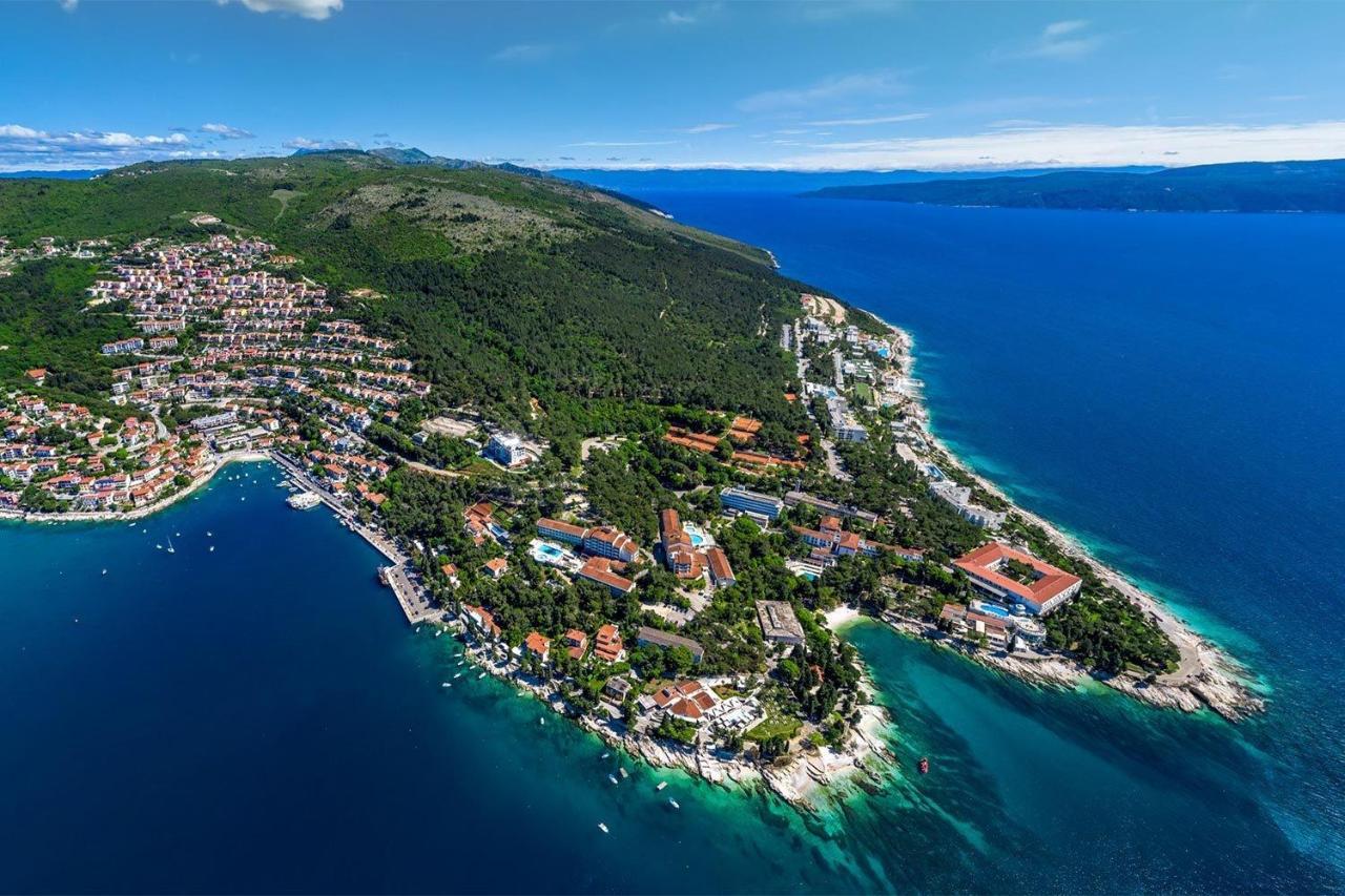 Apartments And Rooms With Parking Space Rabac, Labin - 12368 Esterno foto
