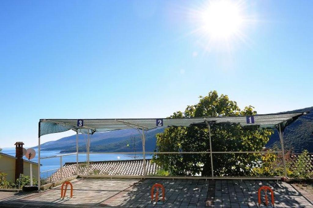 Apartments And Rooms With Parking Space Rabac, Labin - 12368 Esterno foto