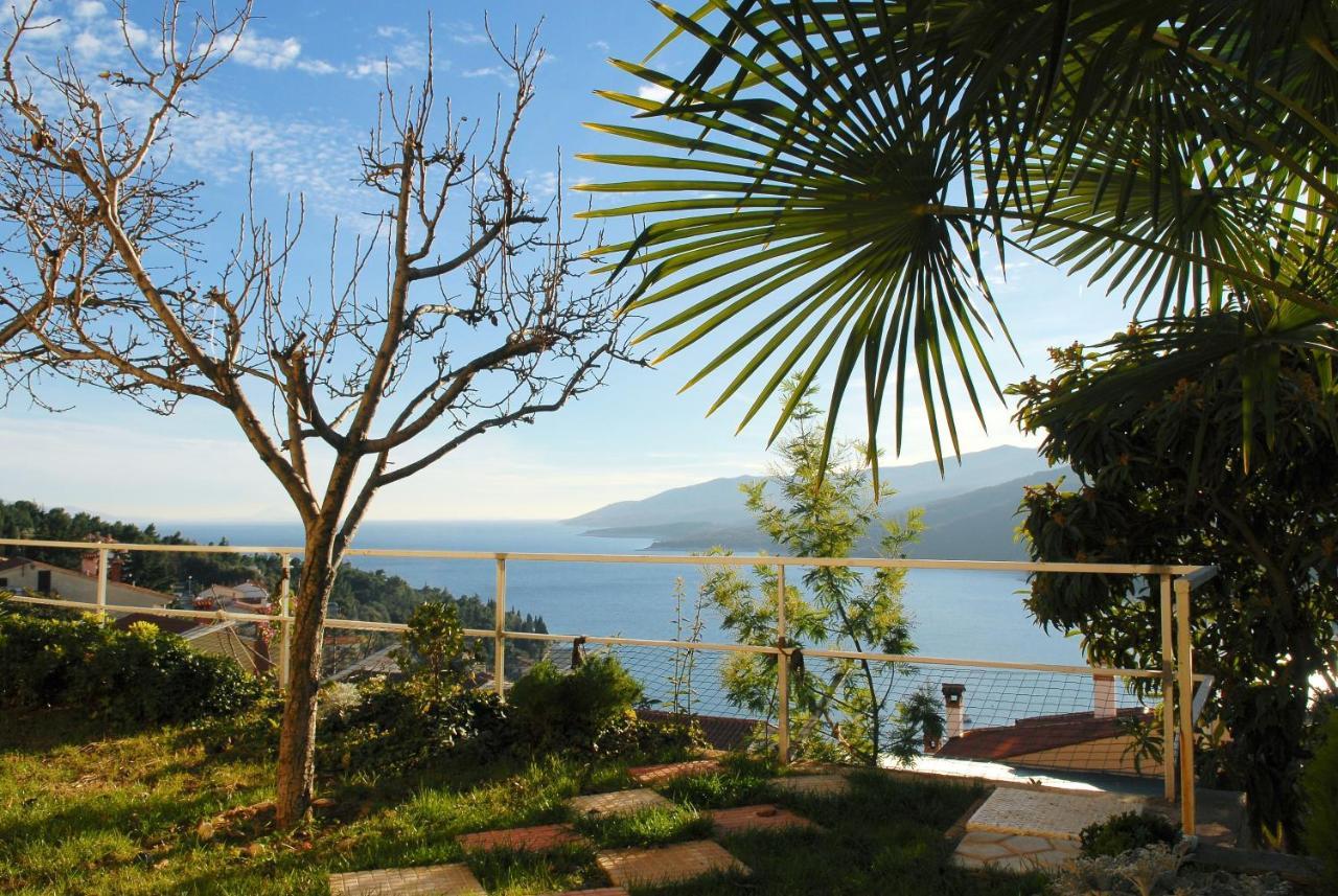 Apartments And Rooms With Parking Space Rabac, Labin - 12368 Esterno foto