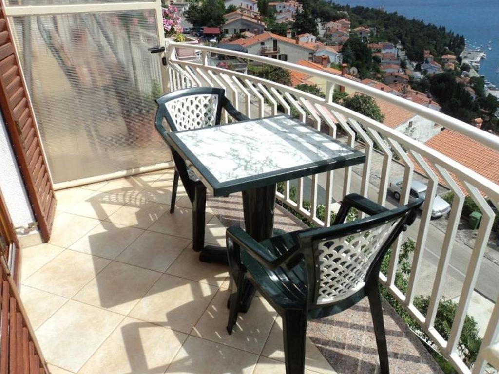 Apartments And Rooms With Parking Space Rabac, Labin - 12368 Esterno foto